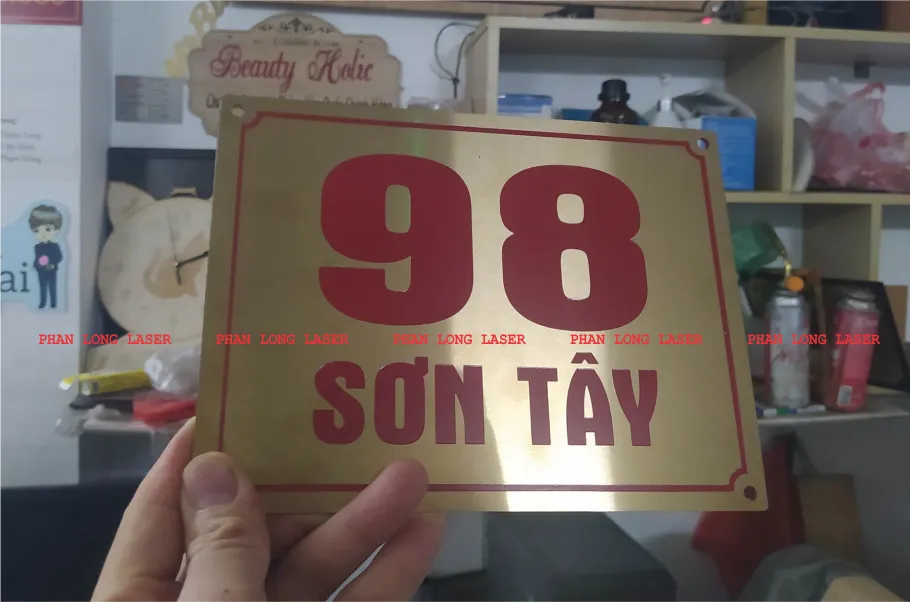 Làm biển bảng số nhà cỡ nhỏ bằng chất liệu inox làm nhanh lấy liền chỉ trong 5 phút với giá siêu rẻ Làm biển bảng số nhà bằng chất liệu kim loại inox khắc ăn mòn theo yêu cầu tại TP Hồ Chí Minh, Gò Vấp, Tân Bình, Tân Phú, Bình Tân, Thủ Đức, Phú Nhuận, Quận 2, Quận 5, Quận 11